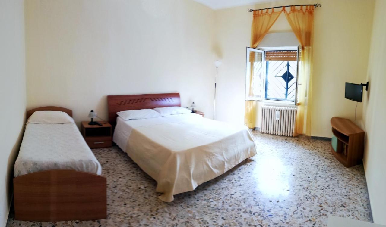 Lucia'S Apartaments บารี ภายนอก รูปภาพ