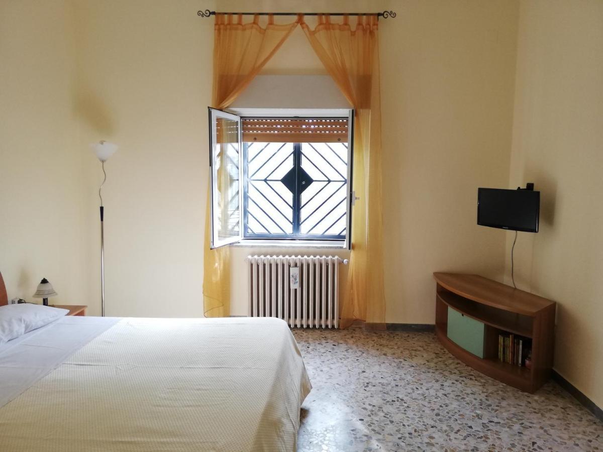 Lucia'S Apartaments บารี ภายนอก รูปภาพ